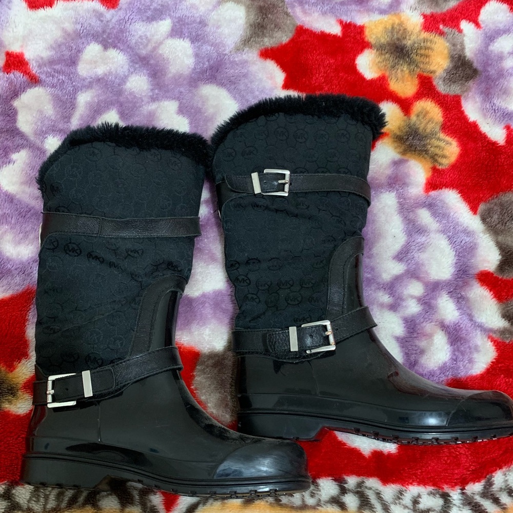 Rain boots